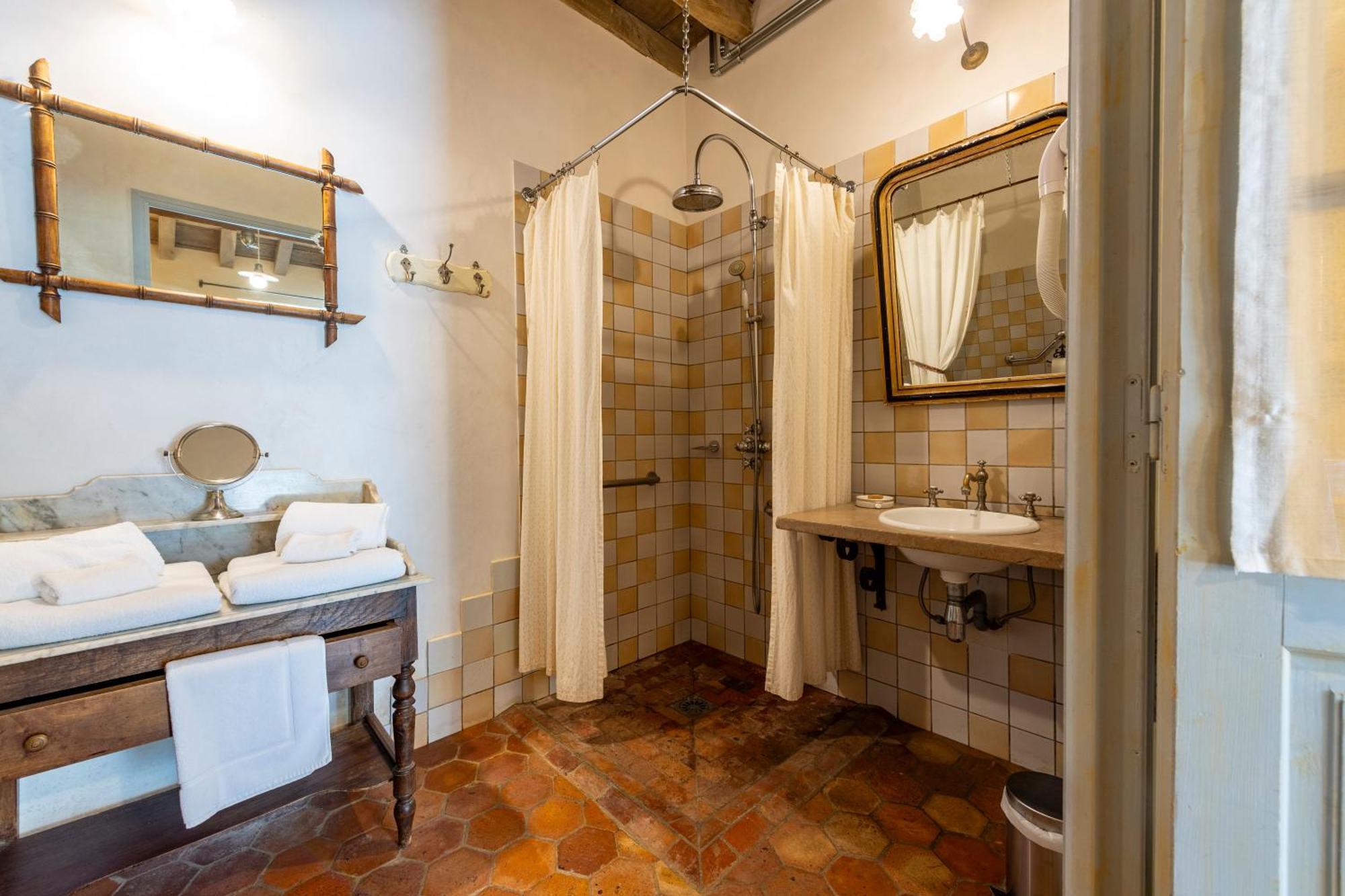 Hotel De La Beursaudiere Nitry Εξωτερικό φωτογραφία