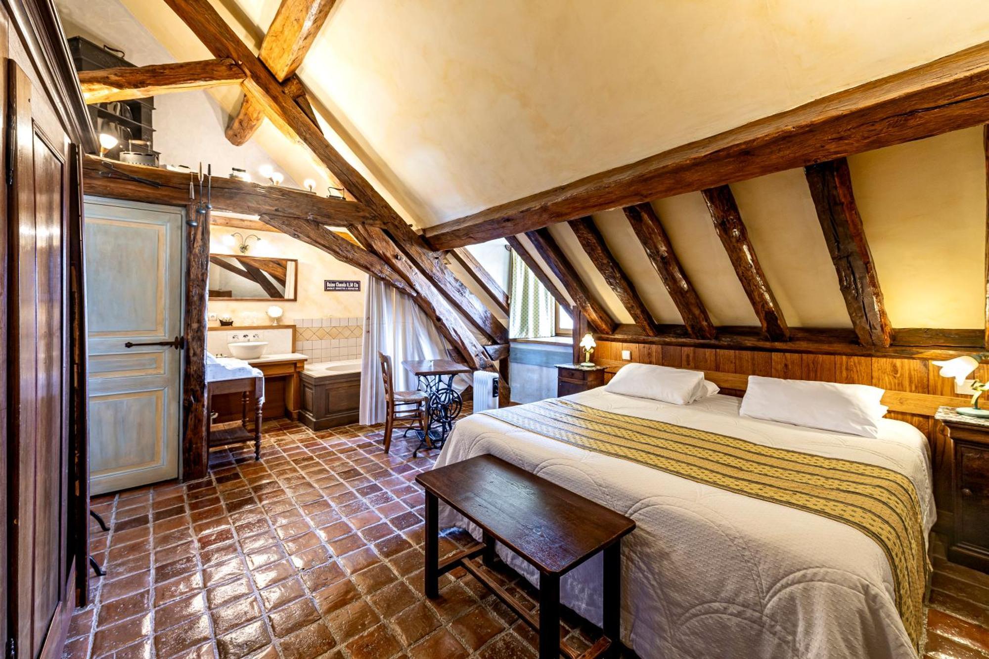 Hotel De La Beursaudiere Nitry Εξωτερικό φωτογραφία