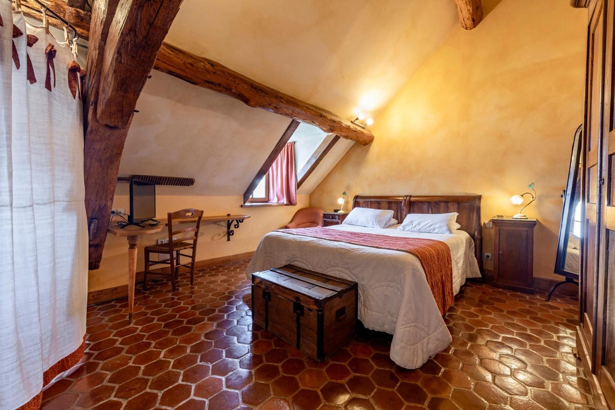 Hotel De La Beursaudiere Nitry Εξωτερικό φωτογραφία