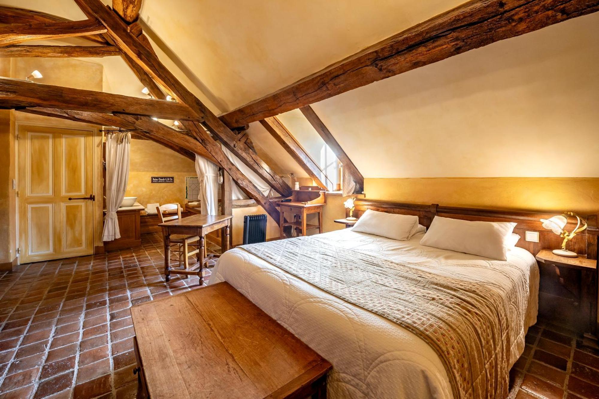 Hotel De La Beursaudiere Nitry Εξωτερικό φωτογραφία