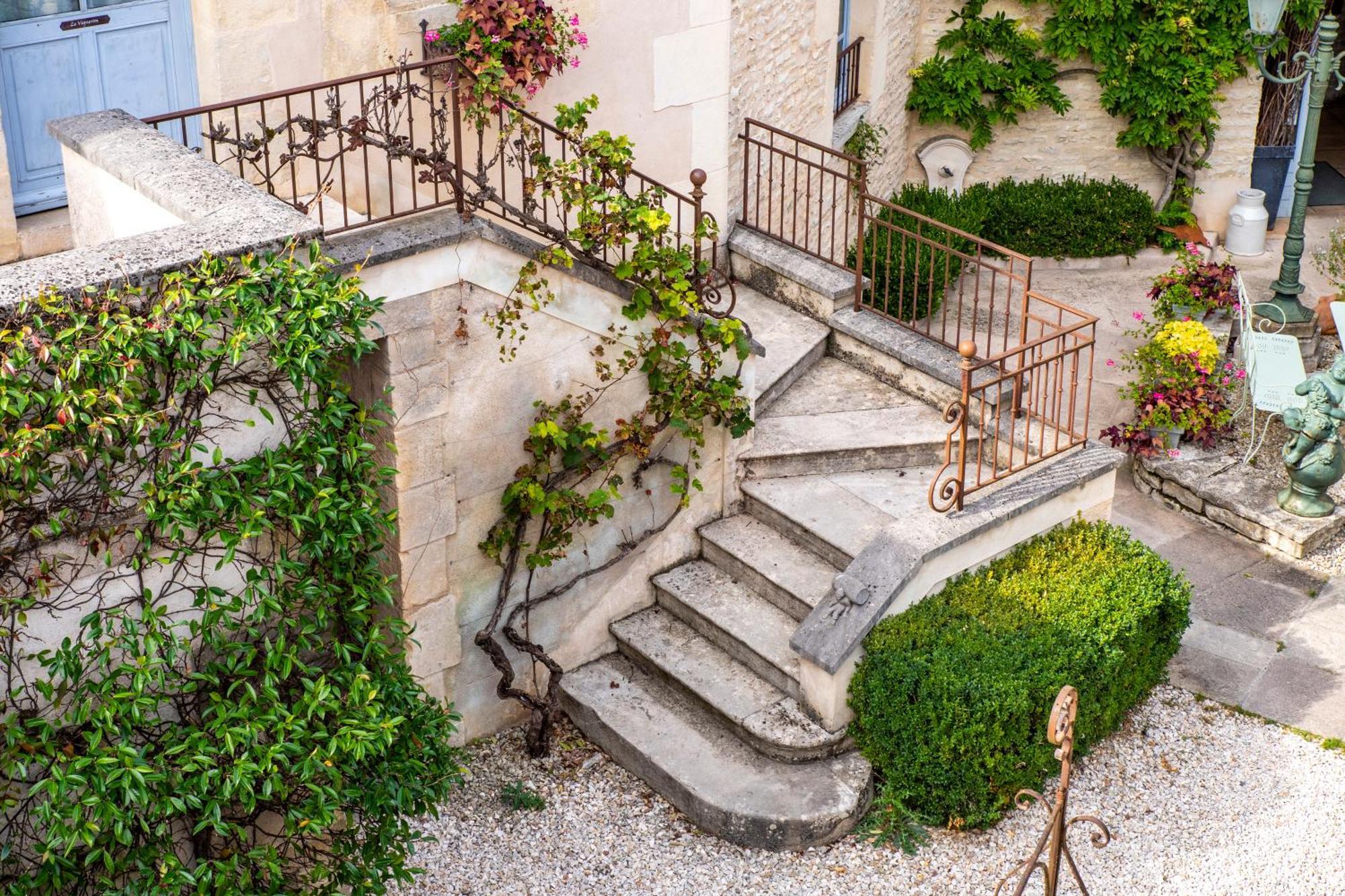 Hotel De La Beursaudiere Nitry Εξωτερικό φωτογραφία