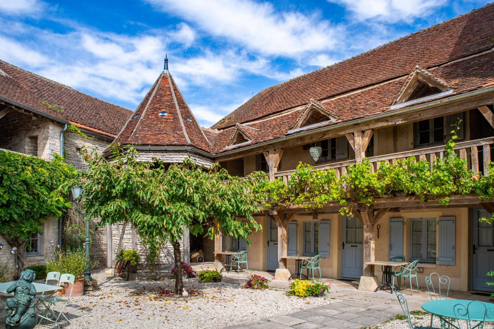 Hotel De La Beursaudiere Nitry Εξωτερικό φωτογραφία