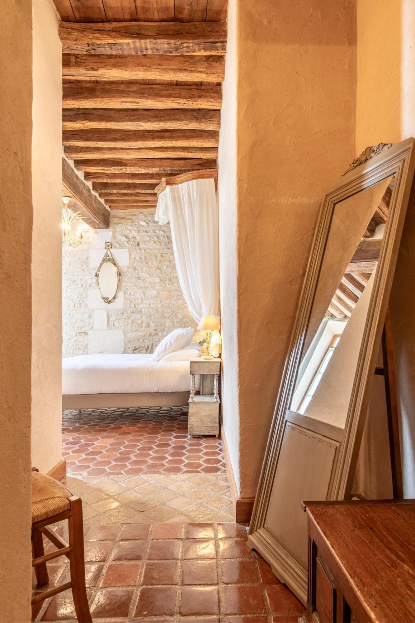 Hotel De La Beursaudiere Nitry Εξωτερικό φωτογραφία