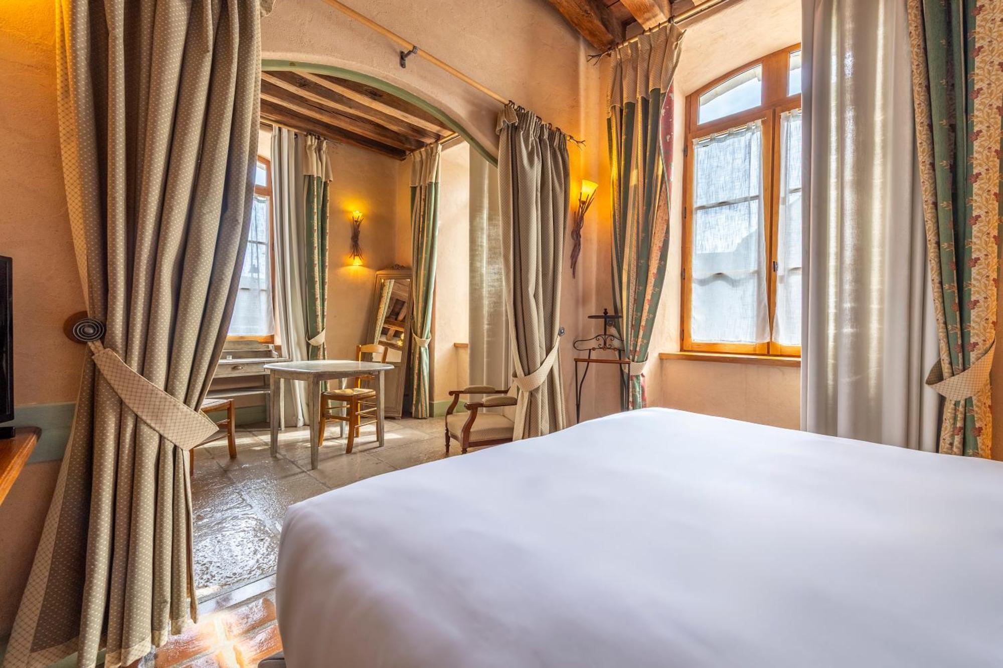 Hotel De La Beursaudiere Nitry Εξωτερικό φωτογραφία